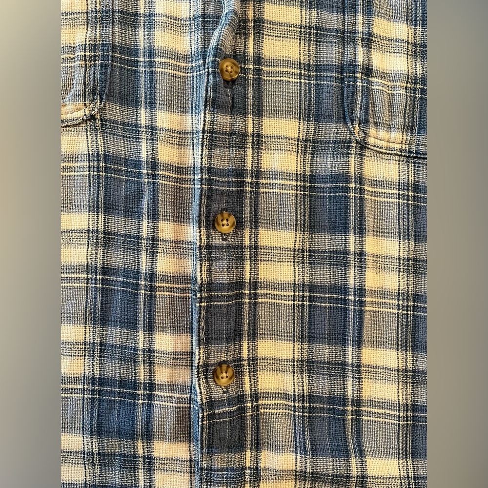 Duluth Men’s Shirt - Picture 3 of 5